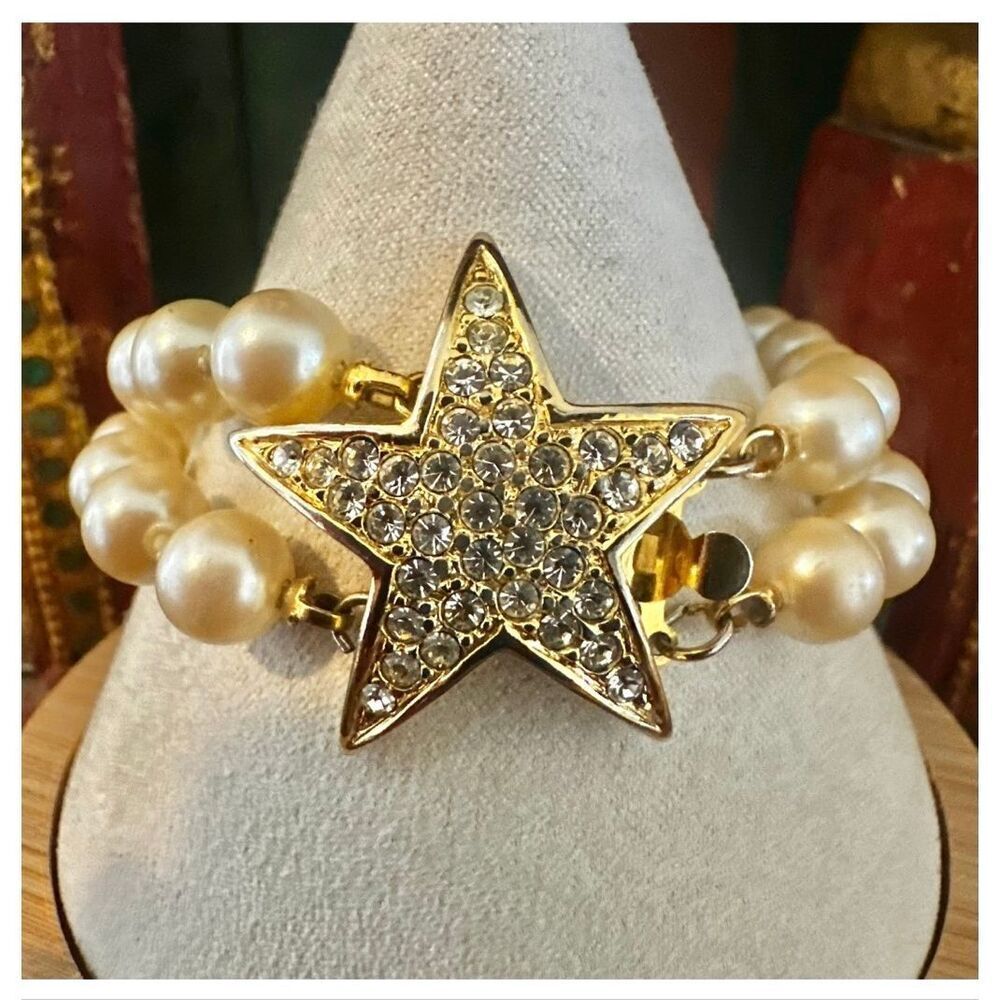 Joan Rivers Gold plated Crystal Star Double Faux Pearl Bracelet